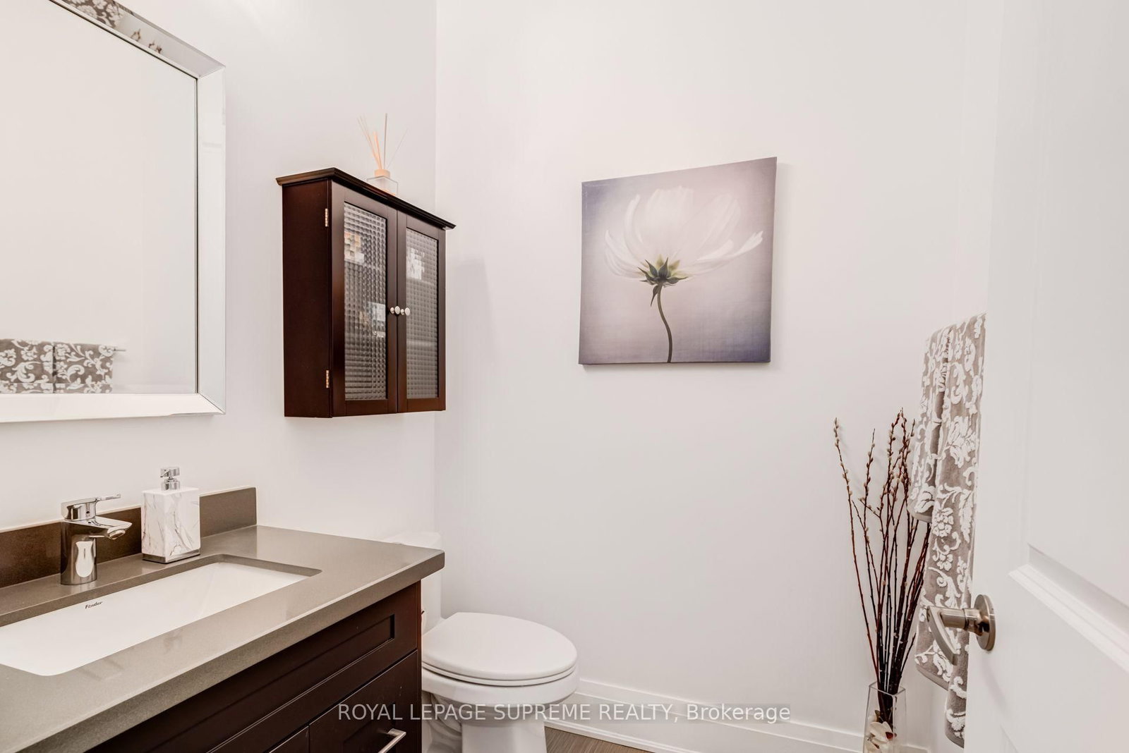 46B Strathnairn Avenue • Toronto, ON photo 18