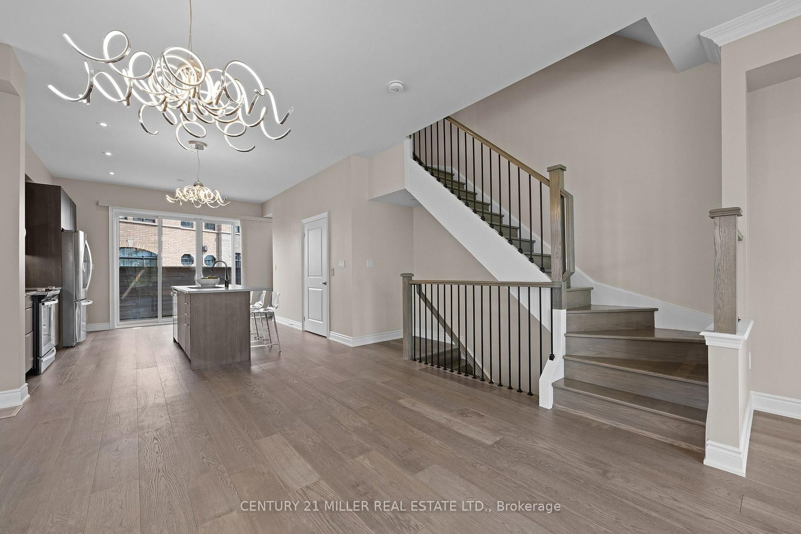 2193 Lillykin Street • Oakville, ON photo 10