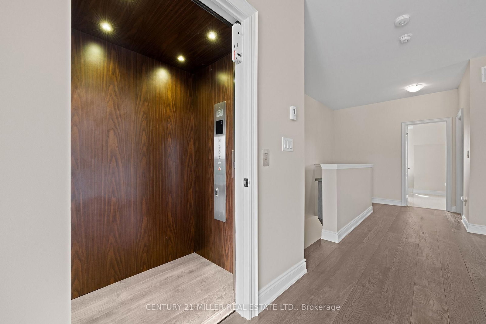 2193 Lillykin Street • Oakville, ON photo 24