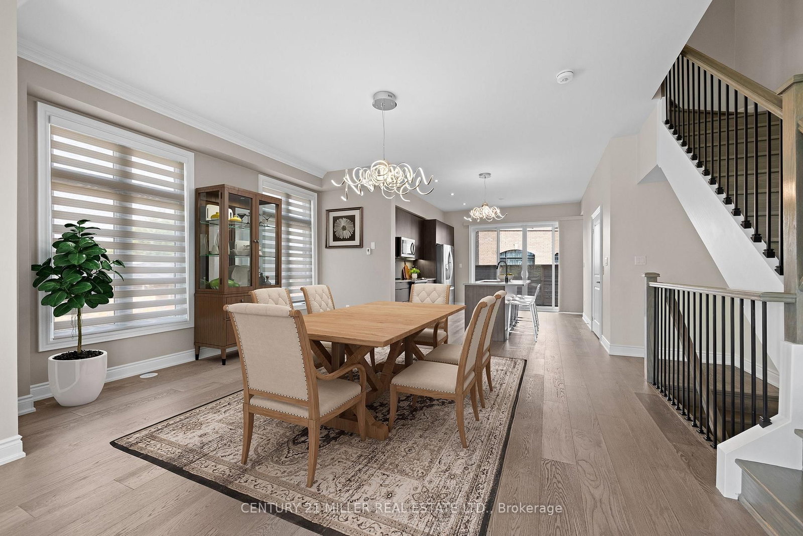 2193 Lillykin Street • Oakville, ON photo 8