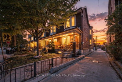 966 Shaw Street • Toronto, ON