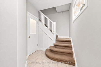 966 Shaw Street • Toronto, ON photo 4