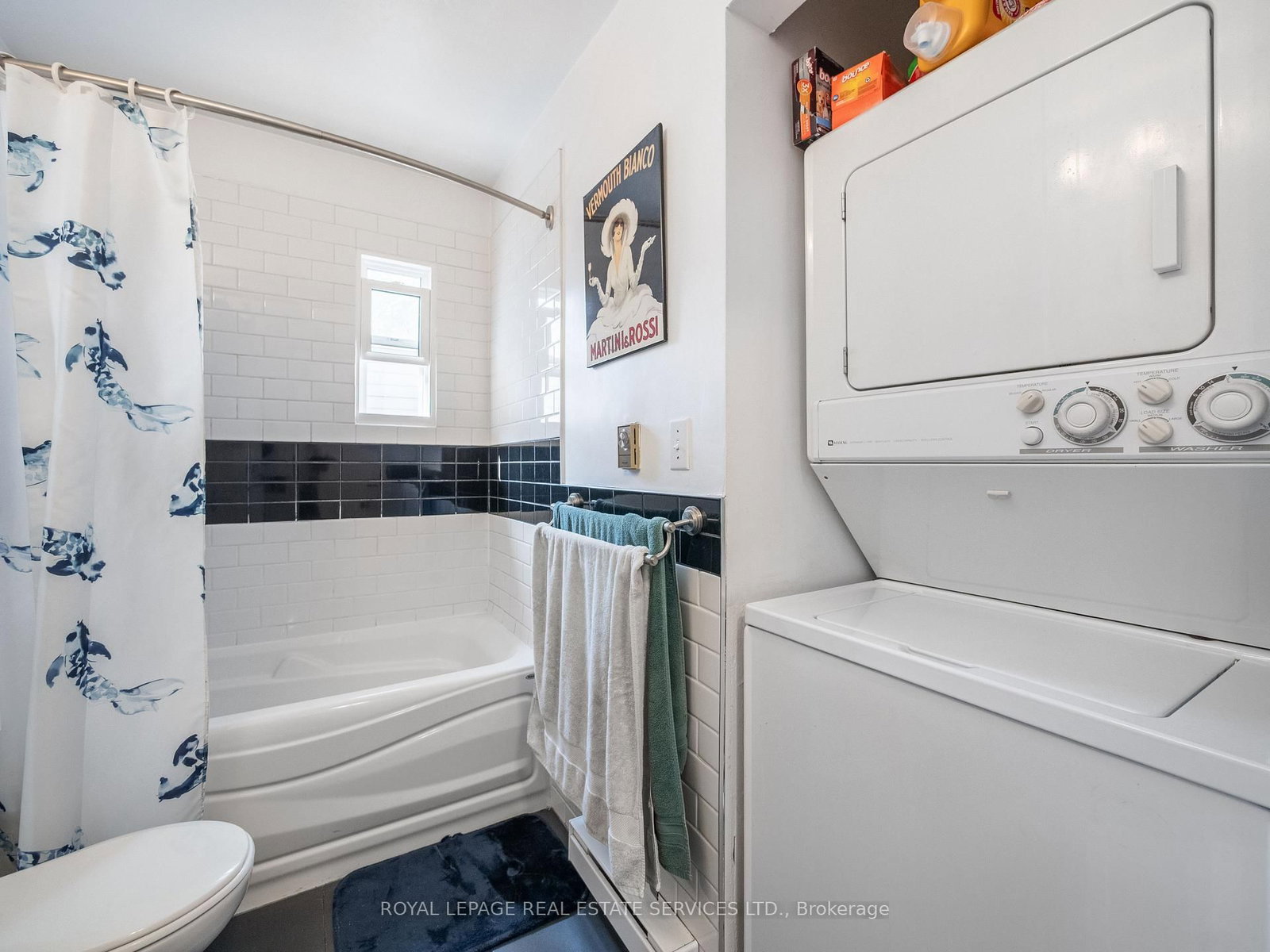 346 Indian Road Crescent • Toronto, ON photo 32