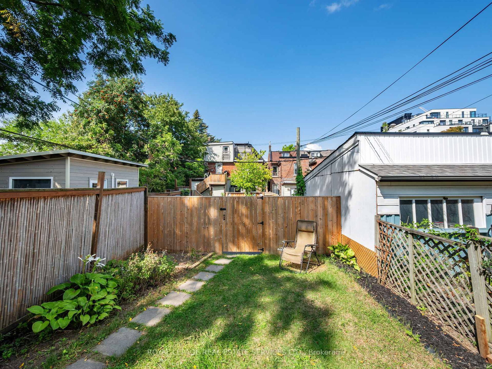 346 Indian Road Crescent • Toronto, ON photo 50