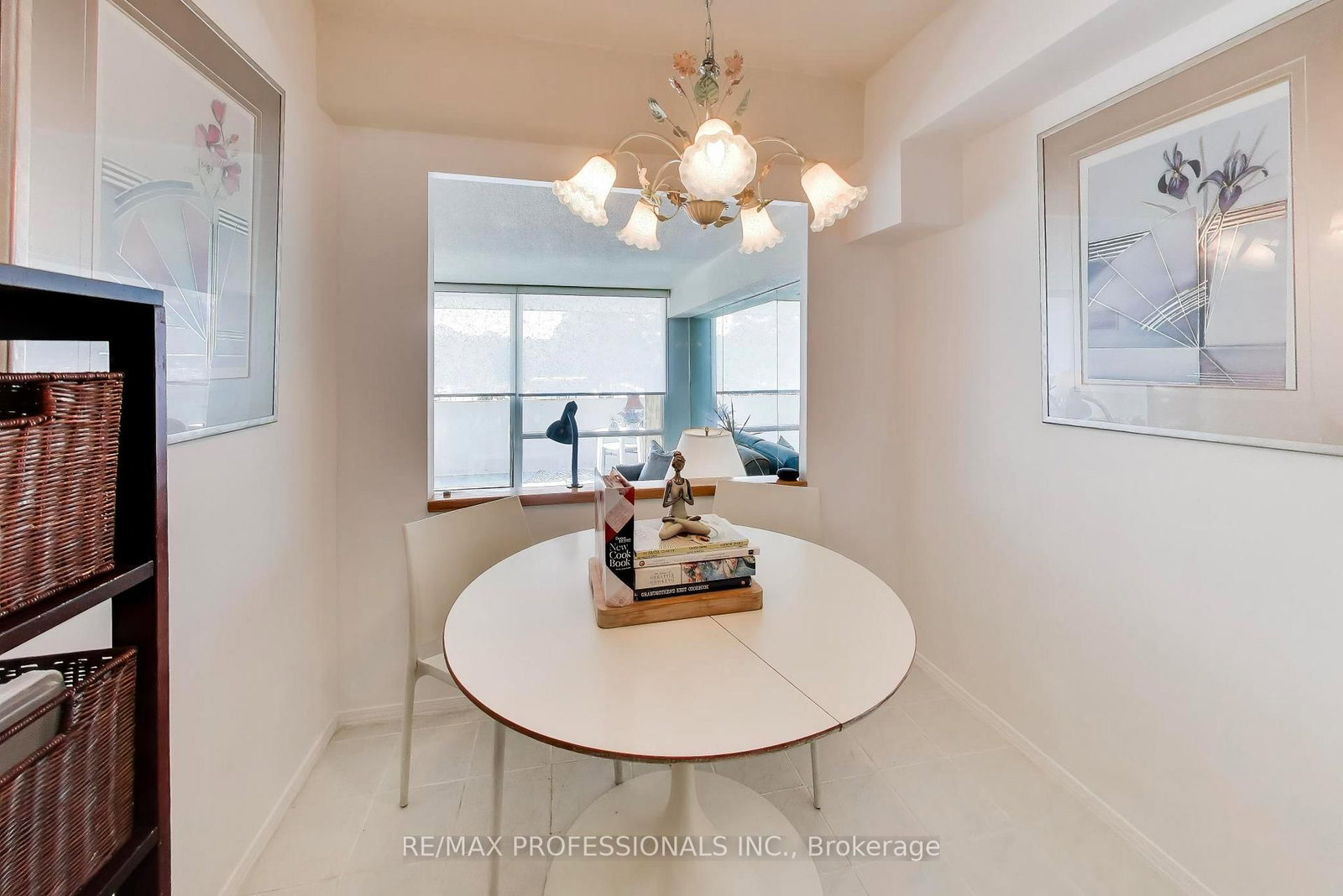 260 Scarlett Road • #207 • Toronto, ON photo 15