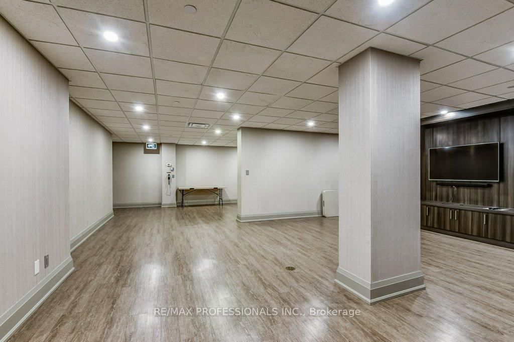 260 Scarlett Road • #207 • Toronto, ON photo 34