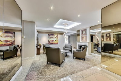 260 Scarlett Road • #207 • Toronto, ON photo 4