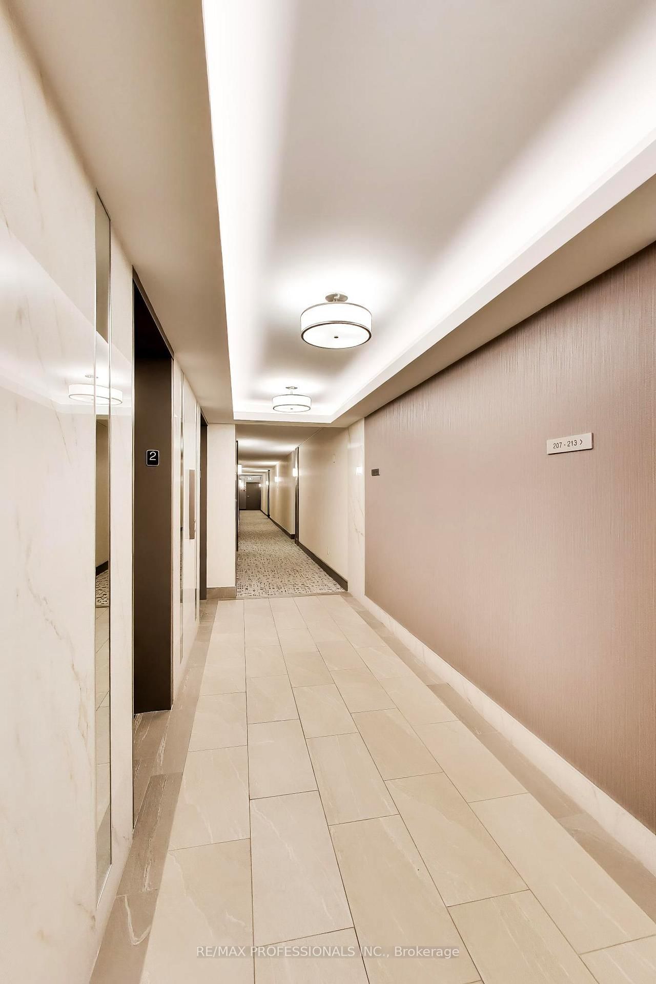 260 Scarlett Road • #207 • Toronto, ON photo 6