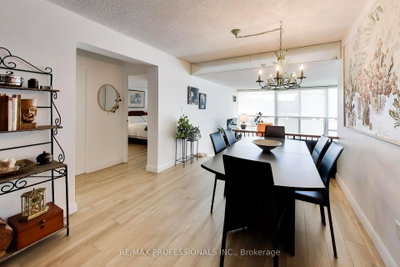 260 Scarlett Road • #207 • Toronto, ON photo 8