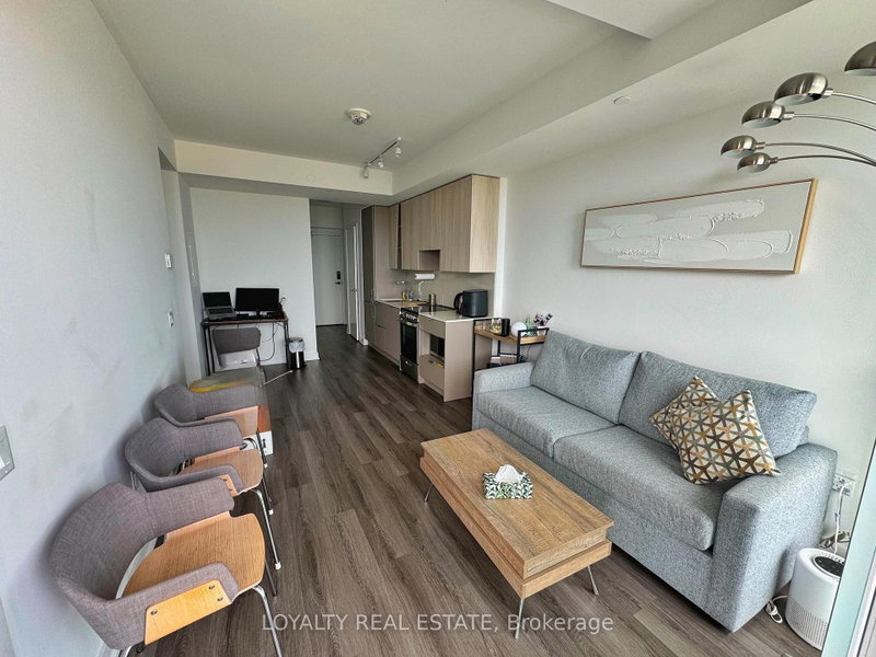 3208 - 3883 Quartz Road