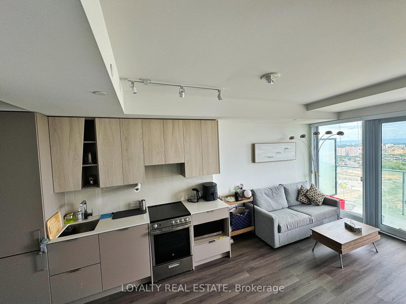 3208 - 3883 Quartz Road