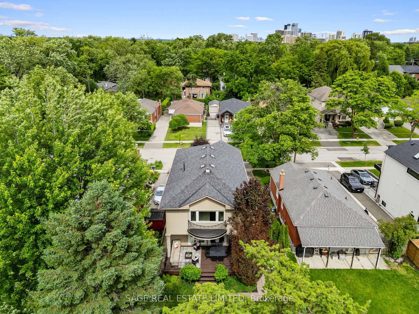50 Northampton Drive • Toronto, ON photo 48