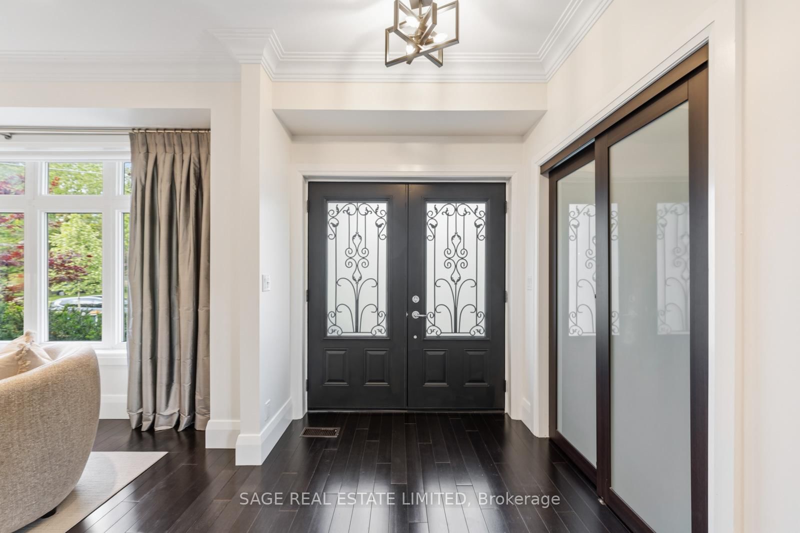 50 Northampton Drive • Toronto, ON photo 5
