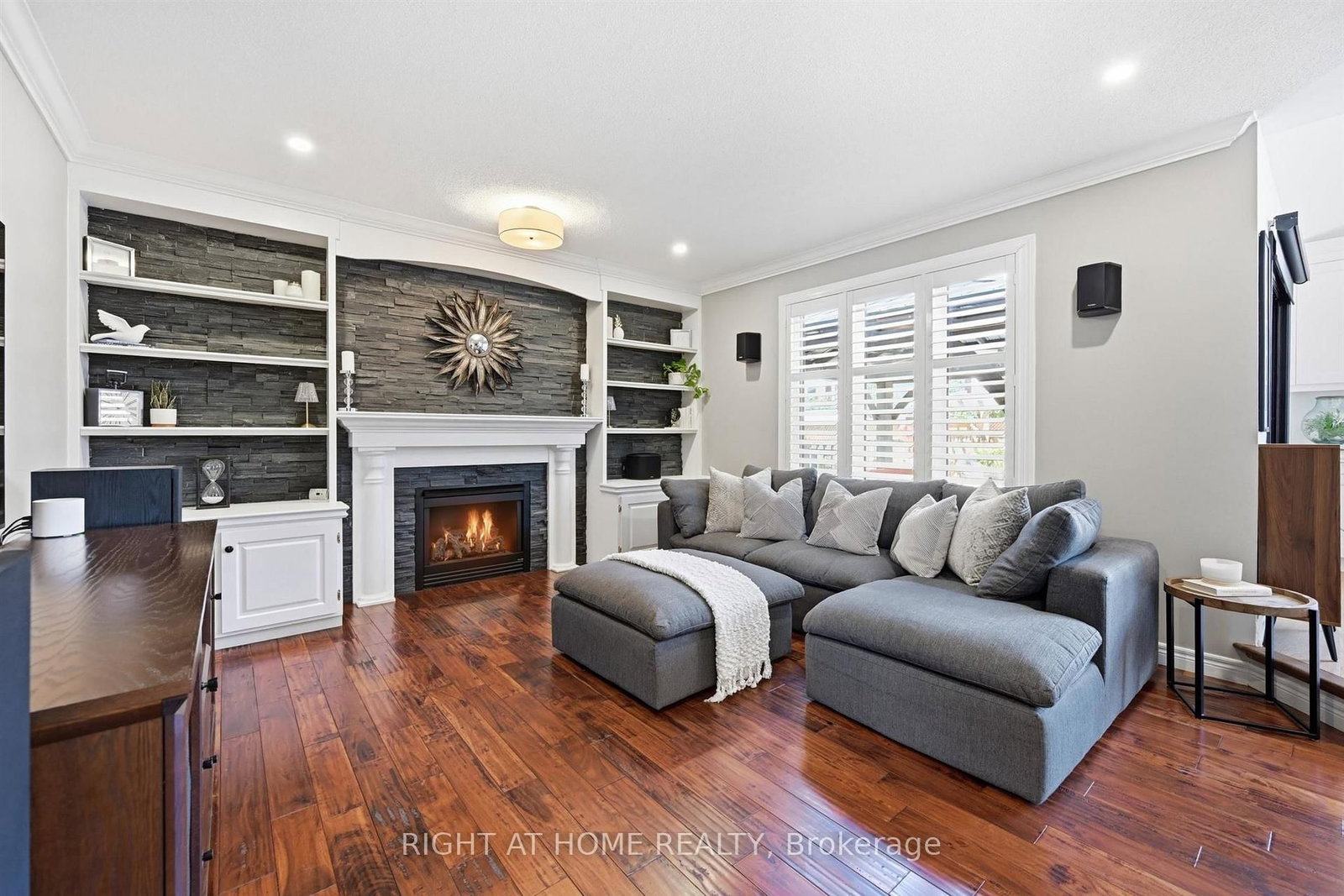 509 Larkspur Lane • Burlington, ON photo 15