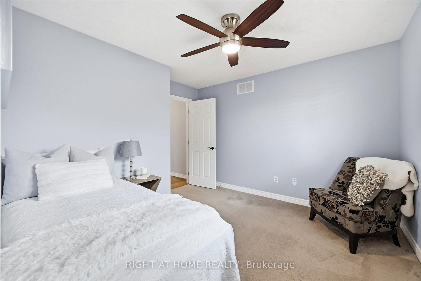 509 Larkspur Lane • Burlington, ON photo 31