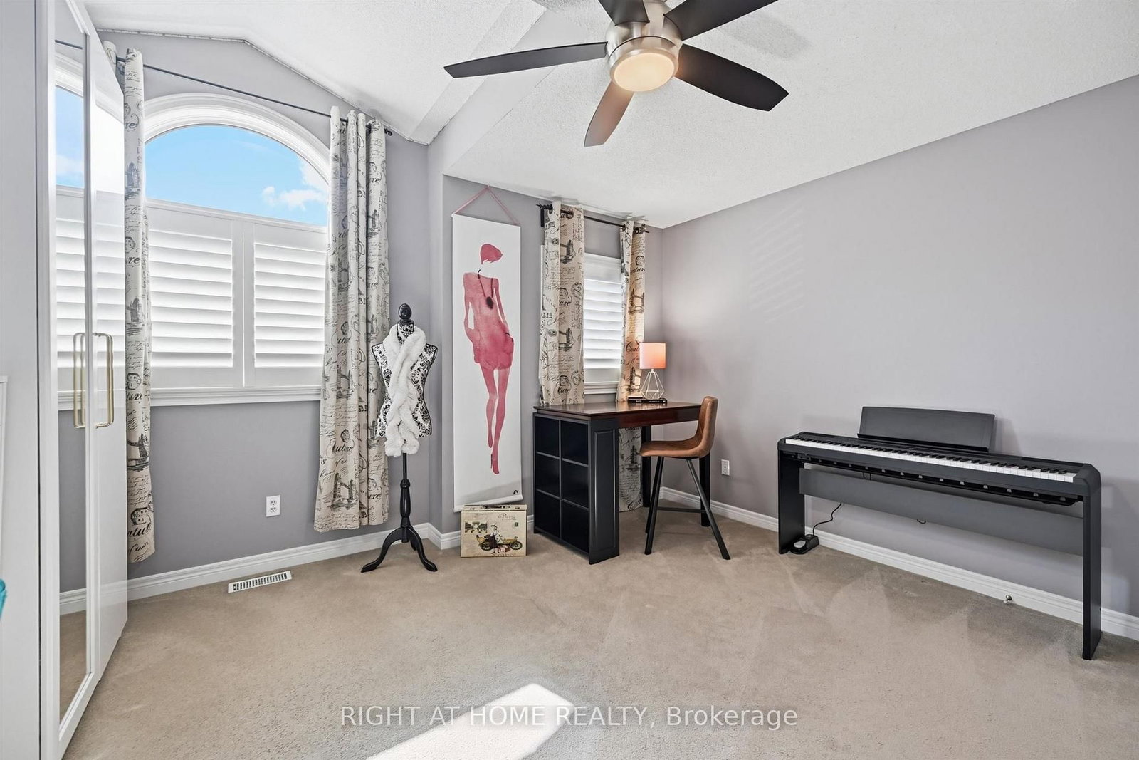 509 Larkspur Lane • Burlington, ON photo 34