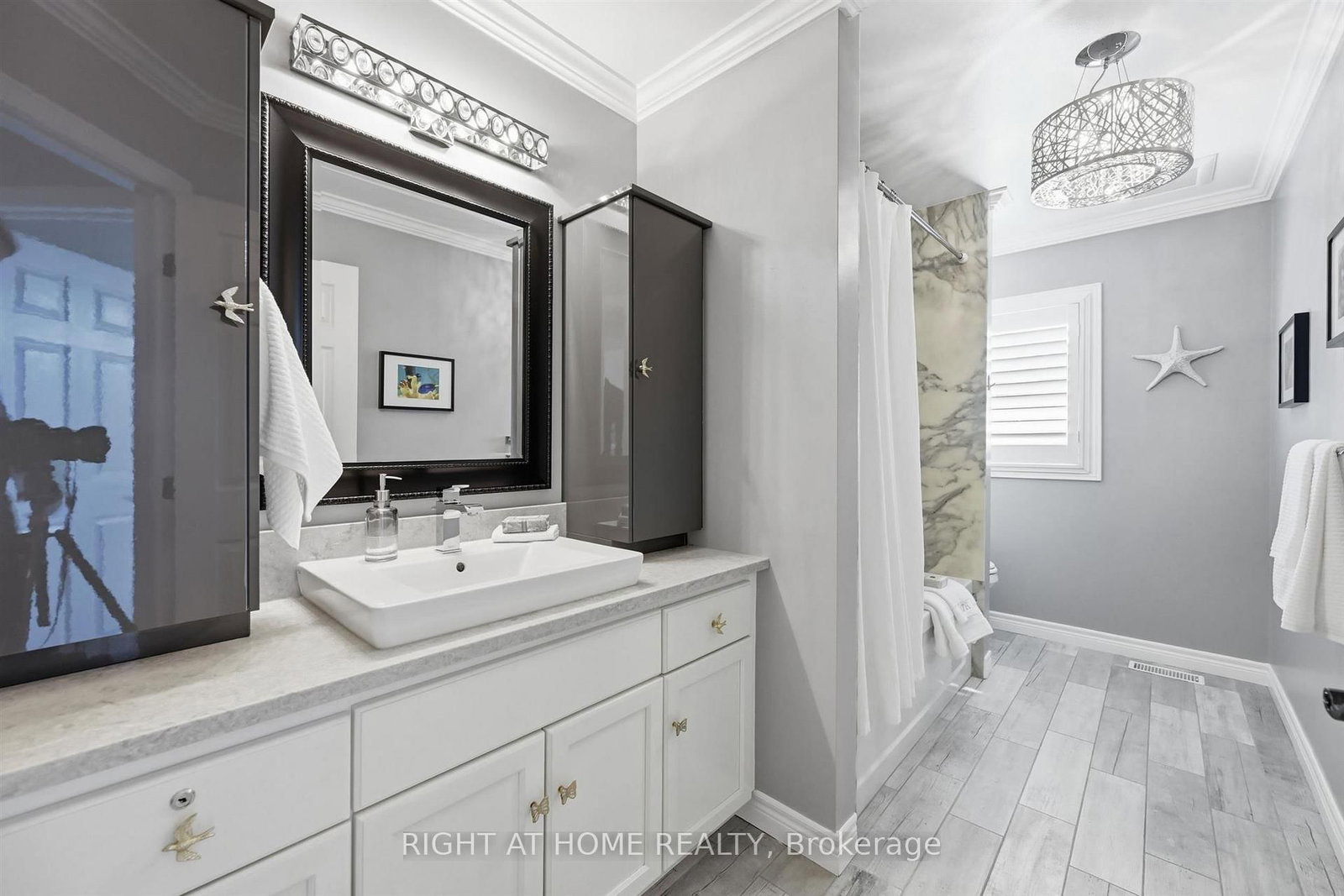 509 Larkspur Lane • Burlington, ON photo 37