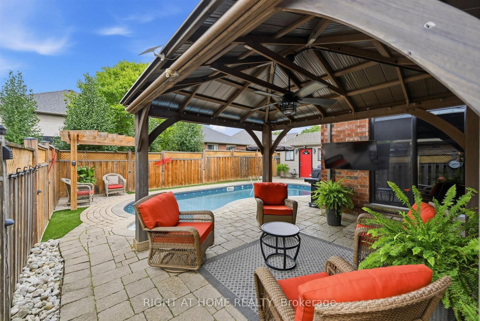 509 Larkspur Lane • Burlington, ON photo 39