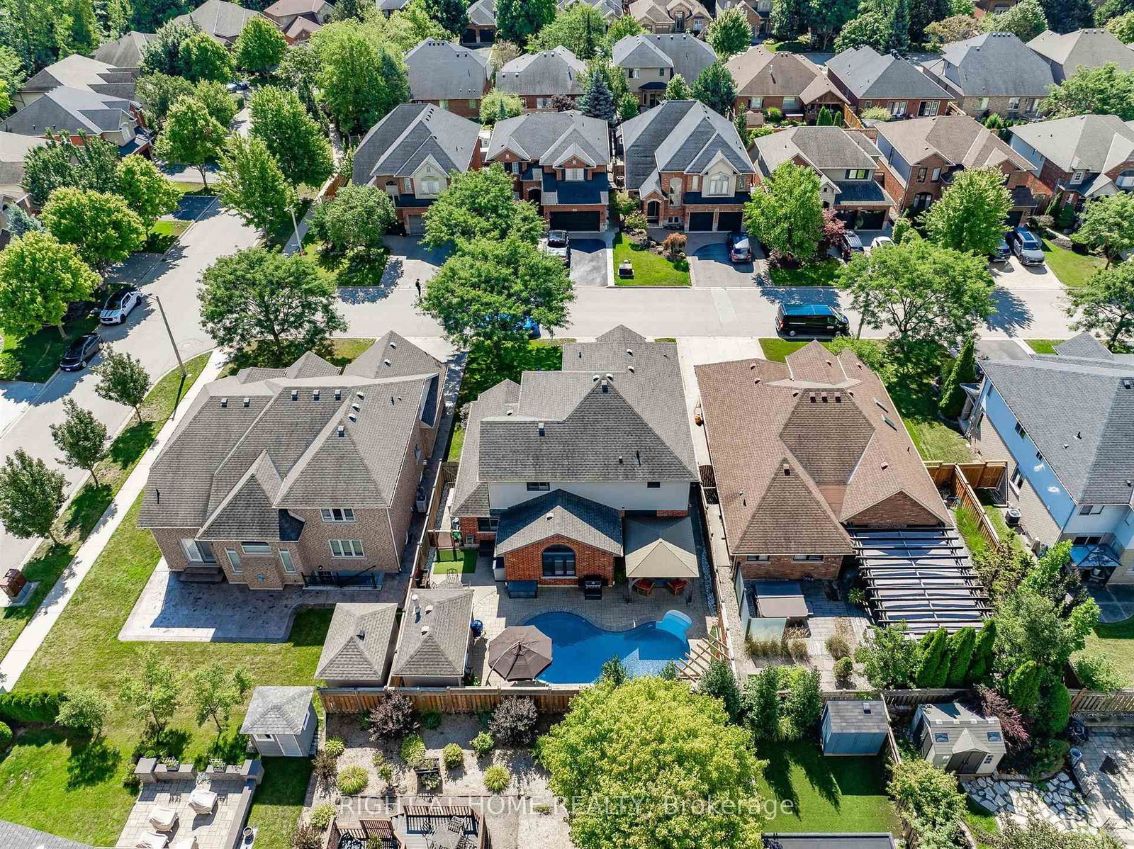 509 Larkspur Lane • Burlington, ON photo 45