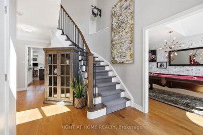 509 Larkspur Lane • Burlington, ON photo 5