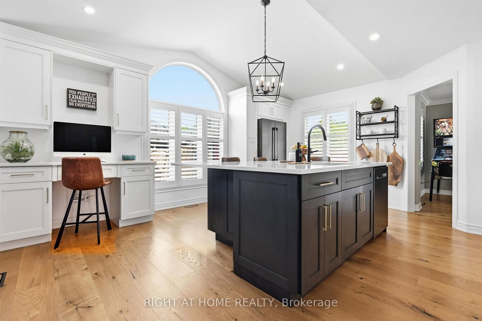509 Larkspur Lane • Burlington, ON photo 8