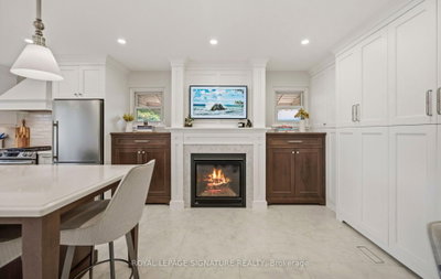 1892 Beechknoll Mississauga,ON L4W 2G3 — Photo 15