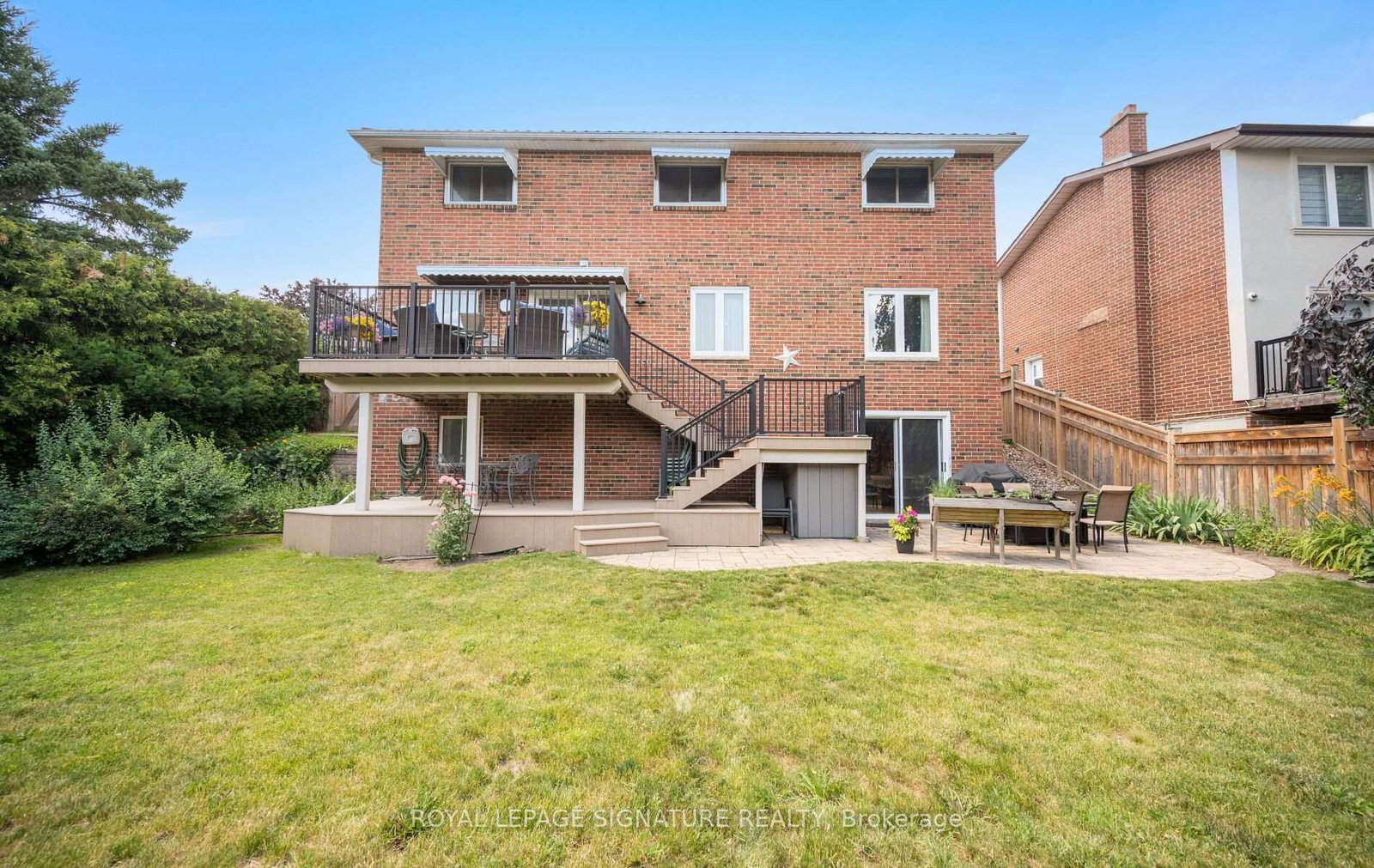 1892 Beechknoll Avenue • Mississauga, ON photo 32