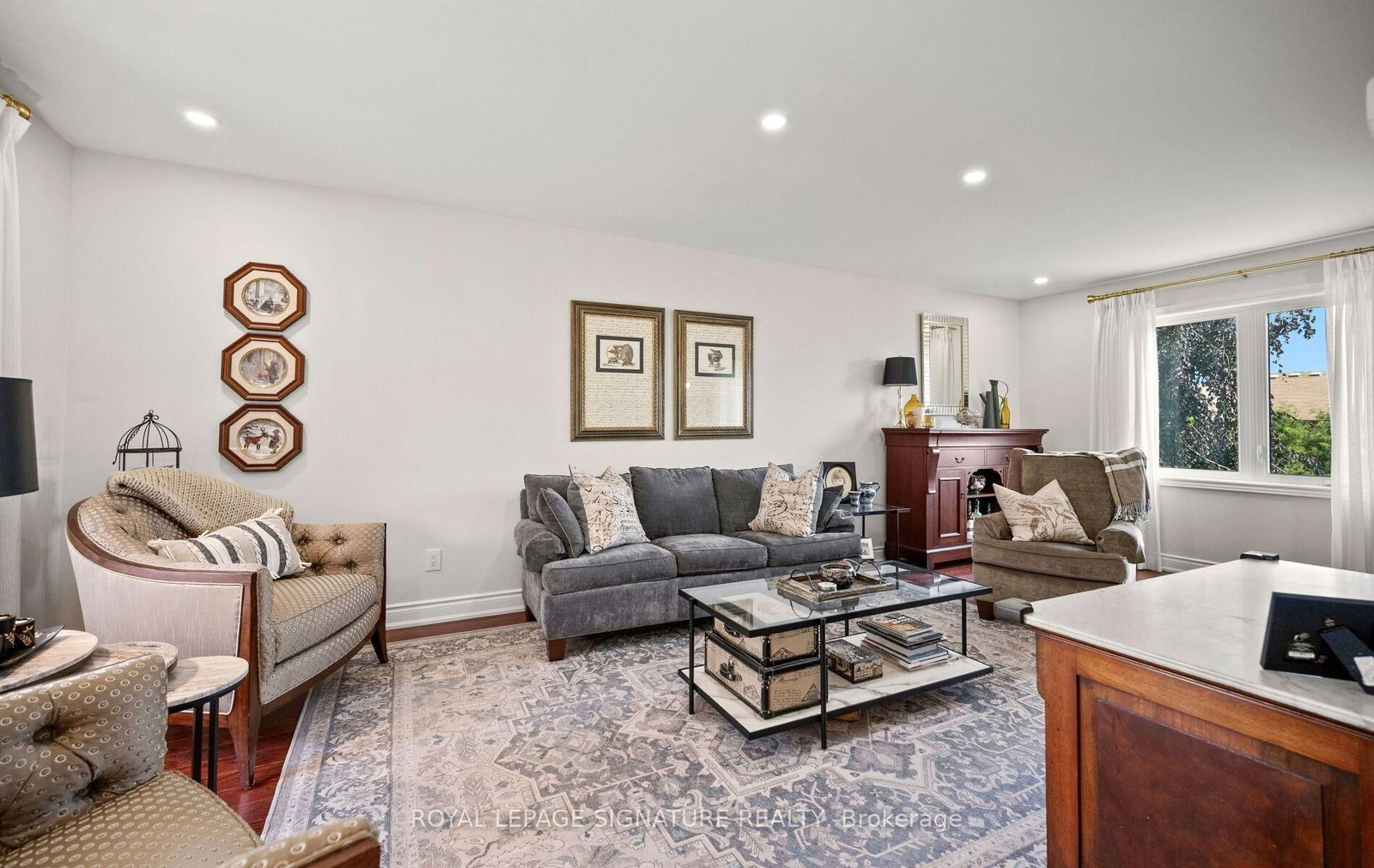 1892 Beechknoll Avenue • Mississauga, ON photo 6