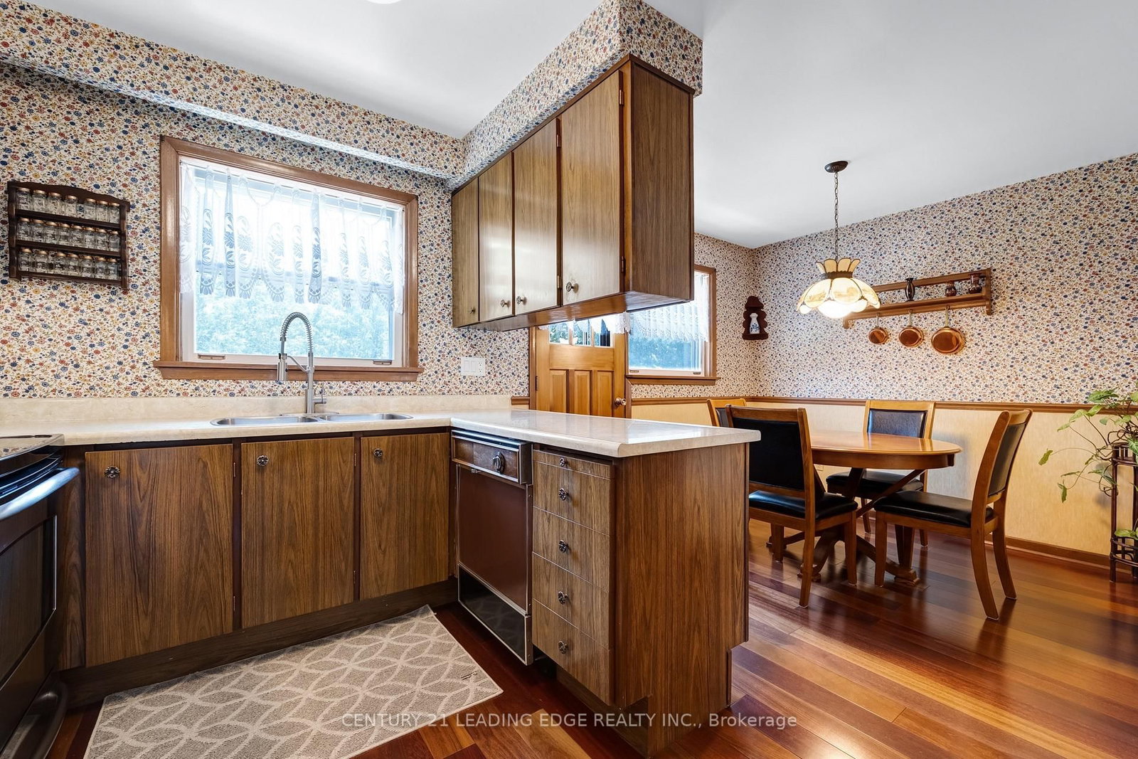 47 Shendale Drive • Toronto, ON photo 13