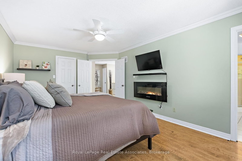 1069 Knotty Pine Mississauga,ON L5W 1J6 — Photo 19