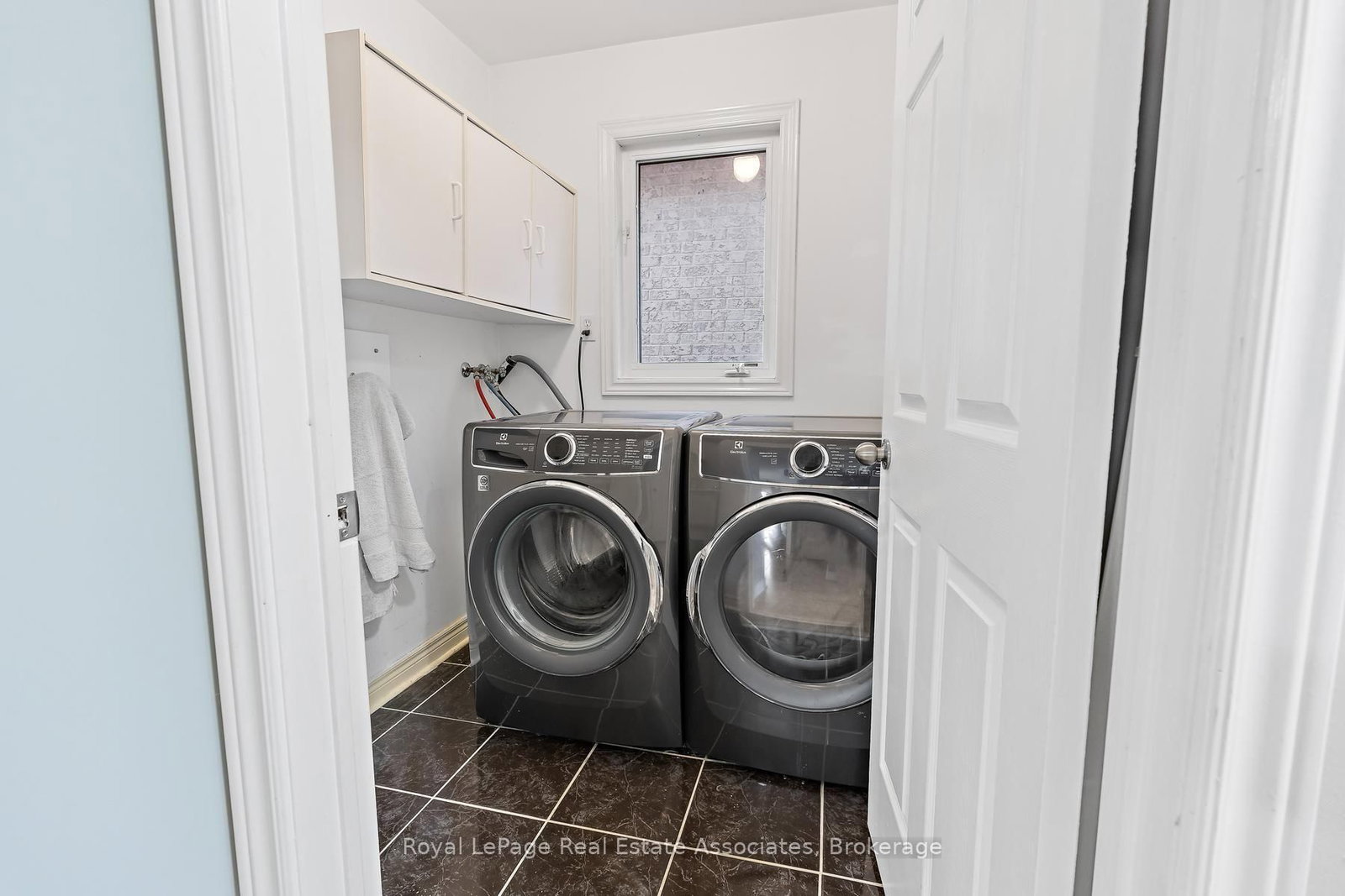 1069 Knotty Pine Mississauga,ON L5W 1J6 — Photo 26