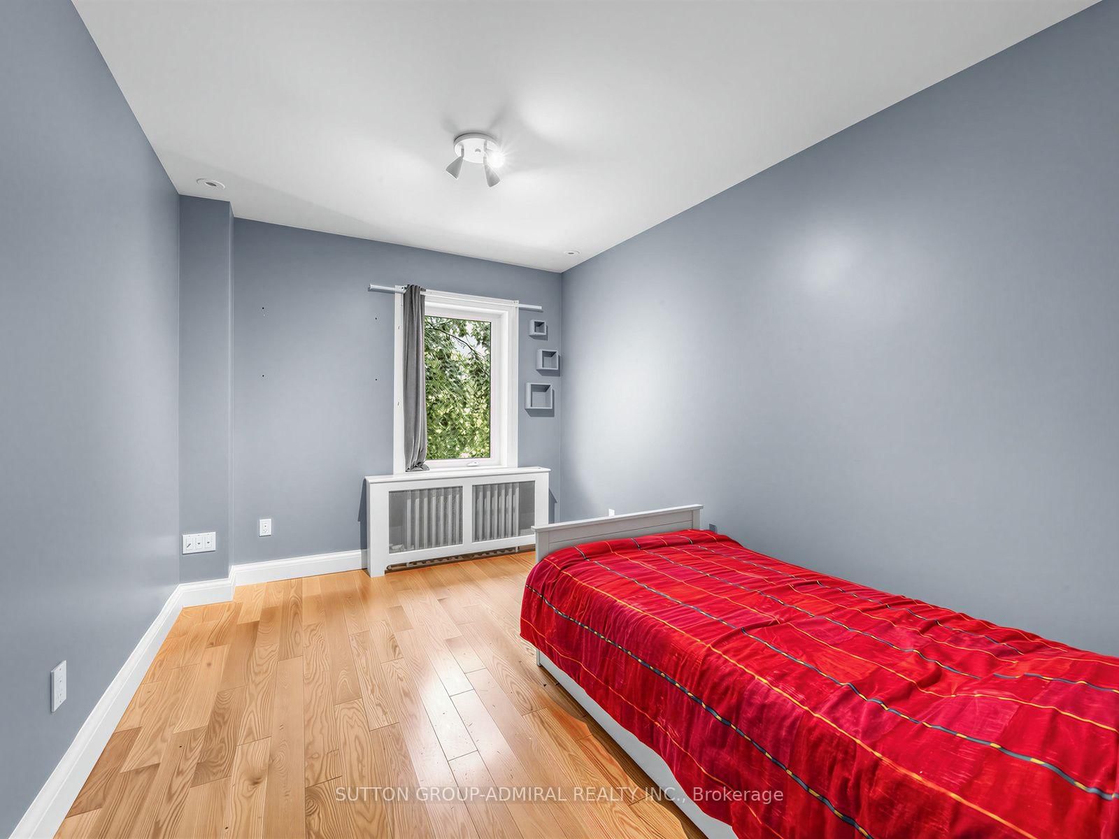 246 Ellis Avenue • Toronto, ON photo 18