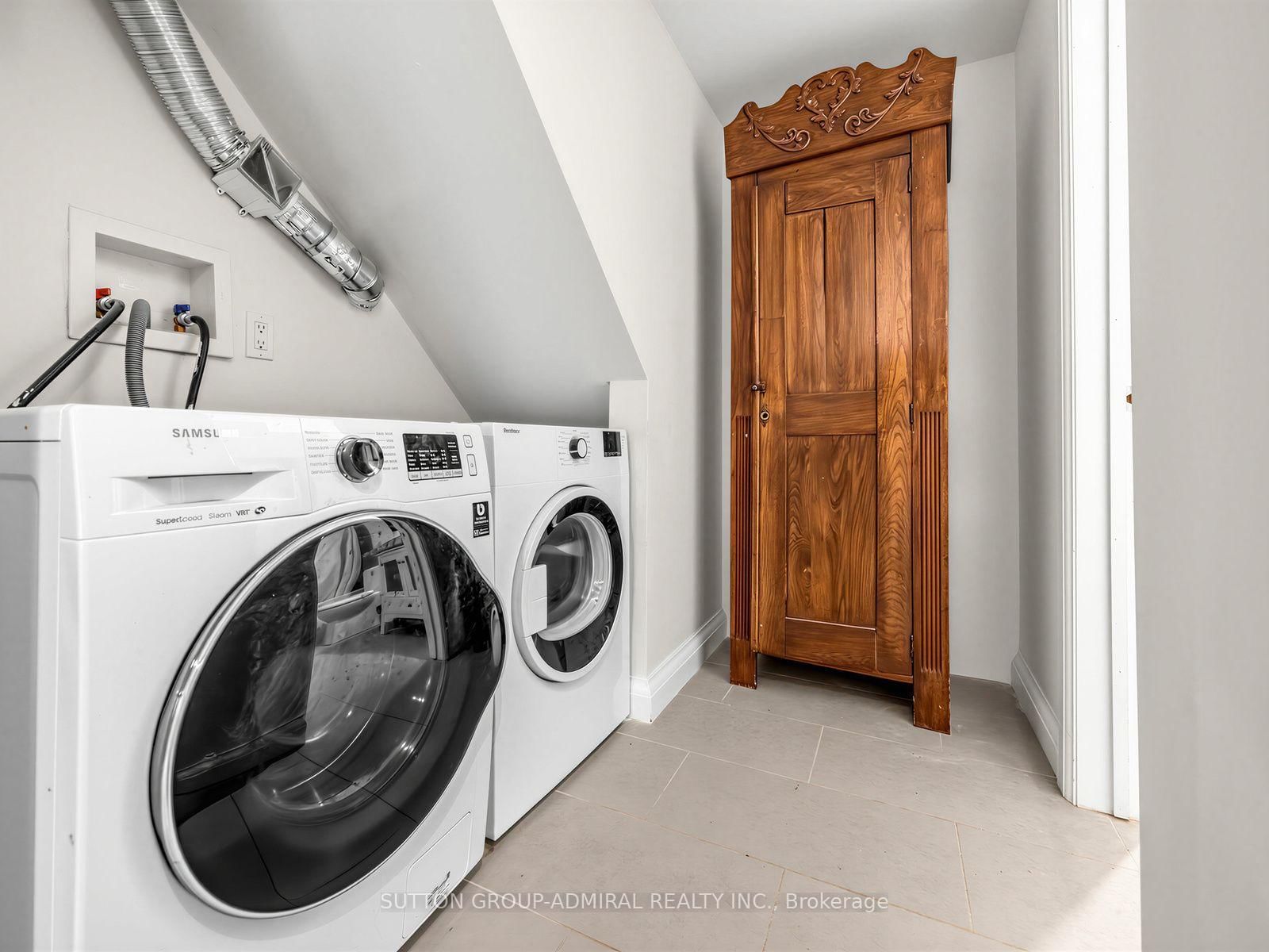 246 Ellis Avenue • Toronto, ON photo 25