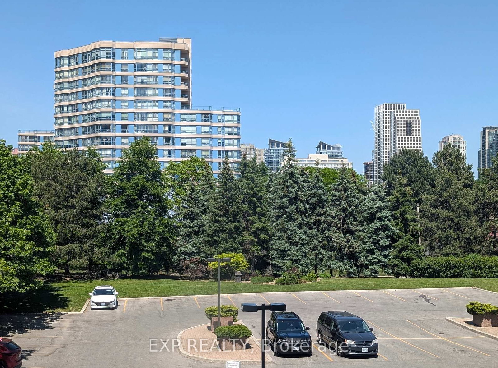 300 Webb Mississauga,ON L5B 3W3 — Photo 21