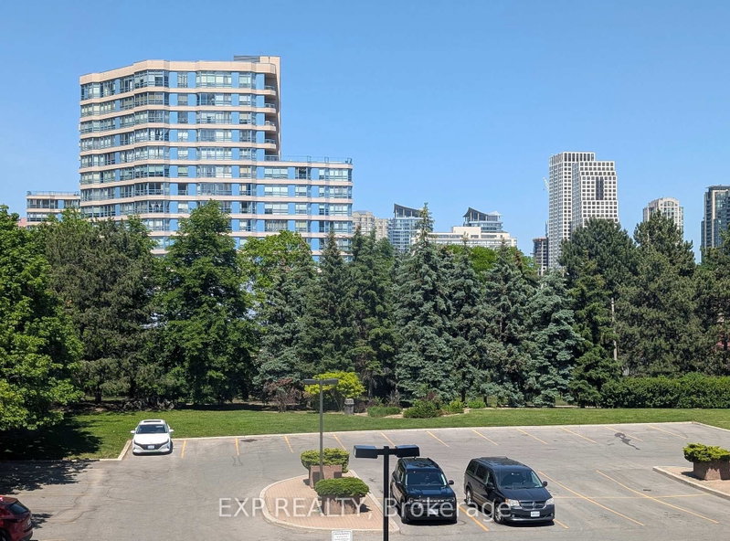 300 Webb Mississauga,ON L5B 3W3 — Photo 21
