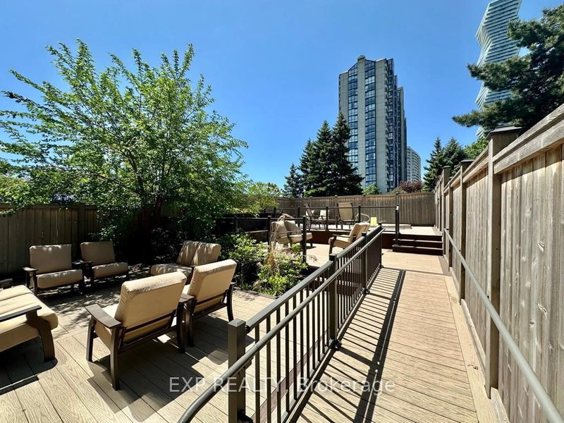 300 Webb Mississauga,ON L5B 3W3 — Photo 34