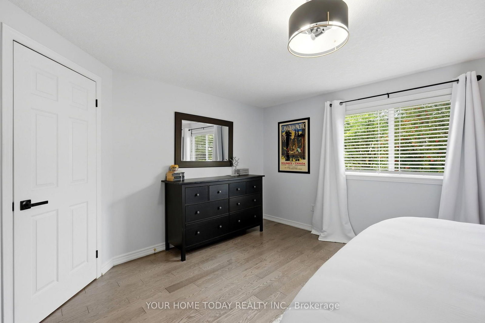 19 Rachlin Drive • Halton Hills, ON photo 24