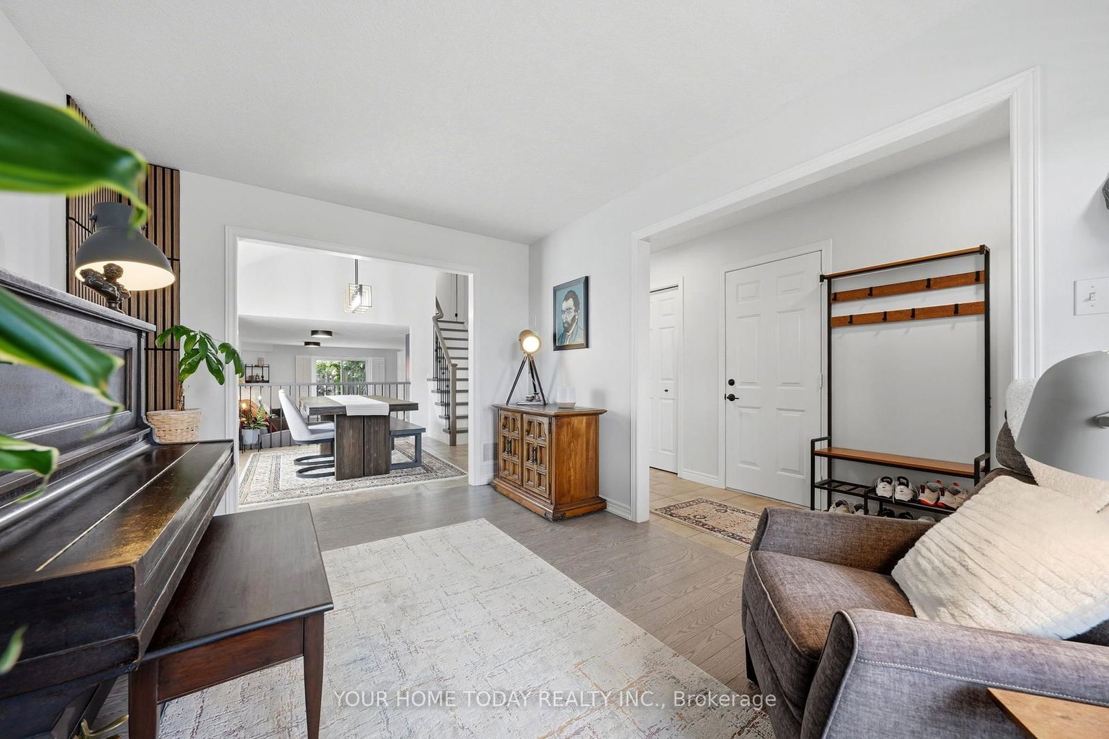 19 Rachlin Drive • Halton Hills, ON photo 9