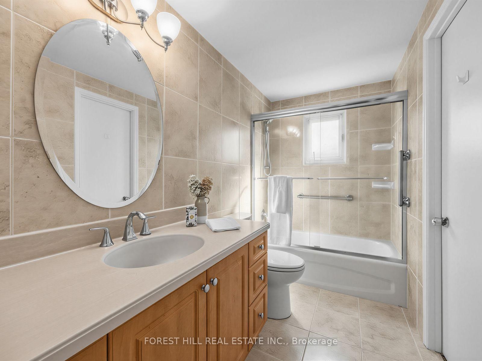 6 Elmvale Avenue • Brampton, ON photo 26