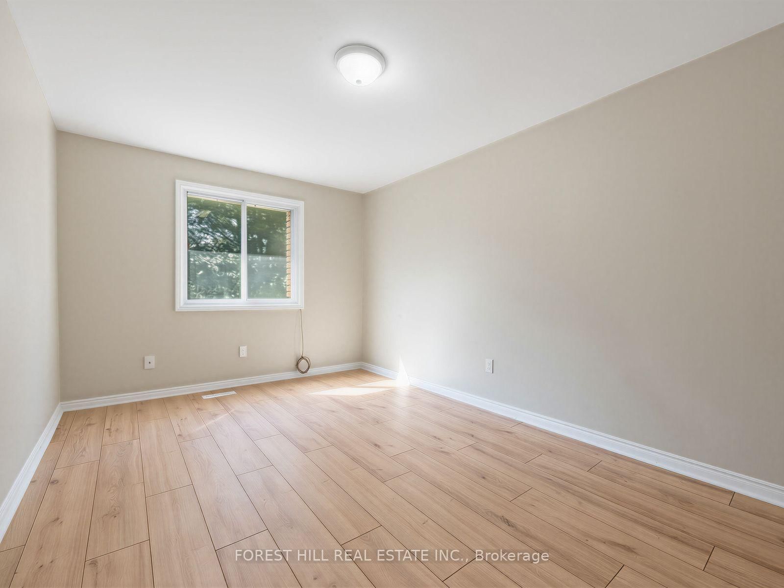 6 Elmvale Avenue • Brampton, ON photo 27