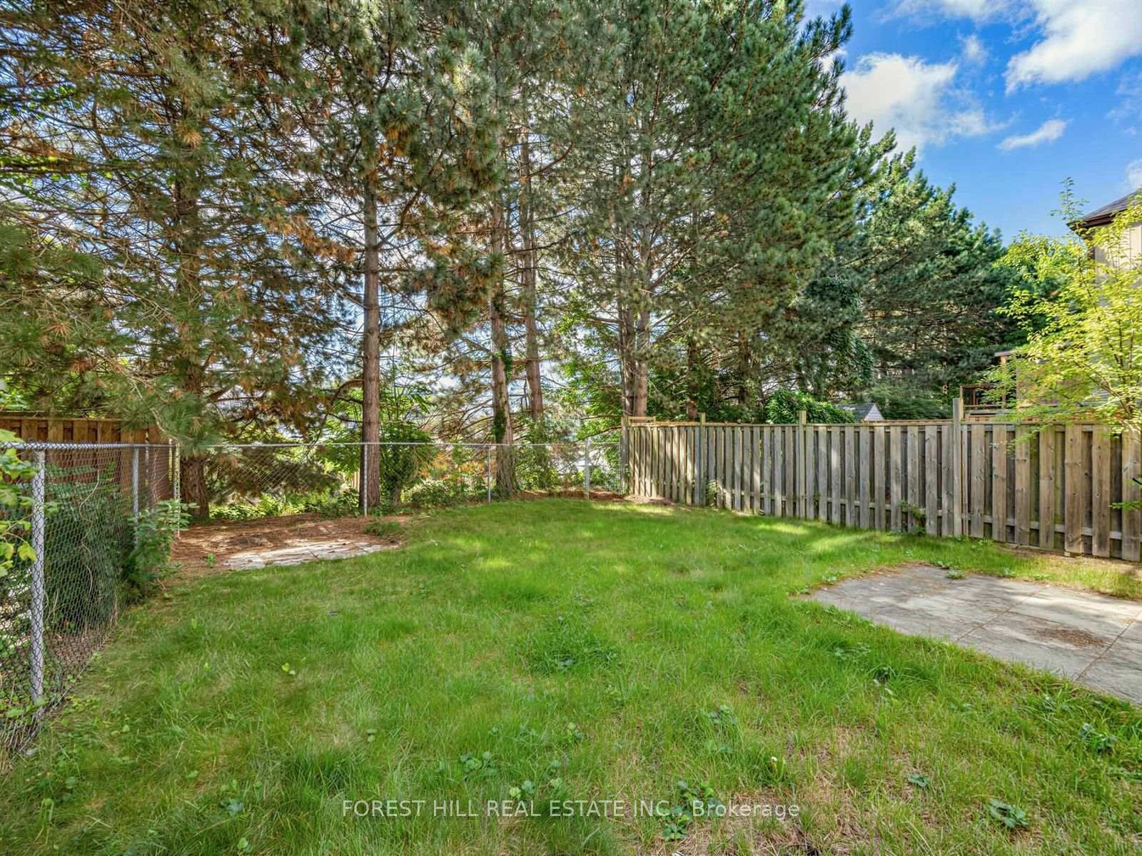6 Elmvale Avenue • Brampton, ON photo 32