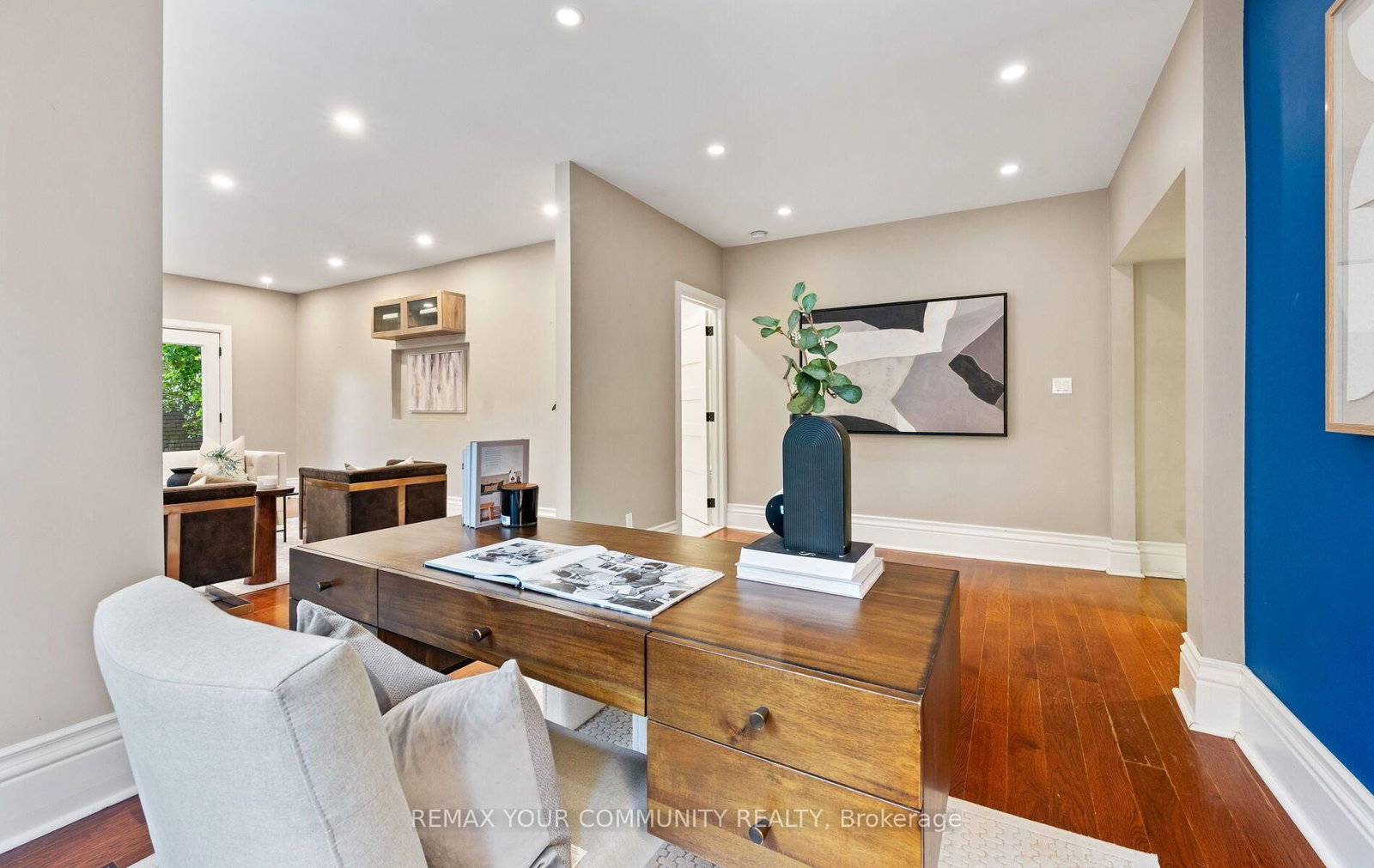62 Indian Grove • Toronto, ON photo 14