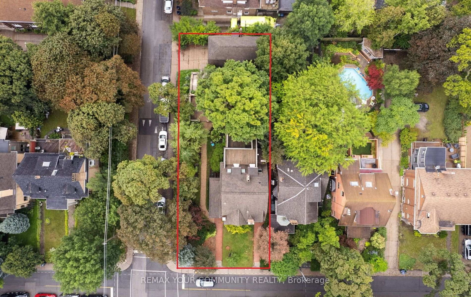 62 Indian Grove • Toronto, ON photo 44