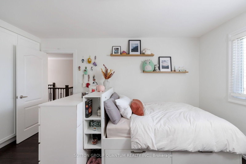 1883 Bough Beeches Mississauga,ON L4W 2J8 — Photo 14