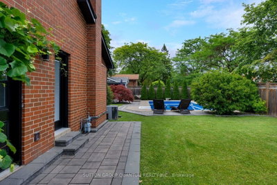 1883 Bough Beeches Mississauga,ON L4W 2J8 — Photo 33