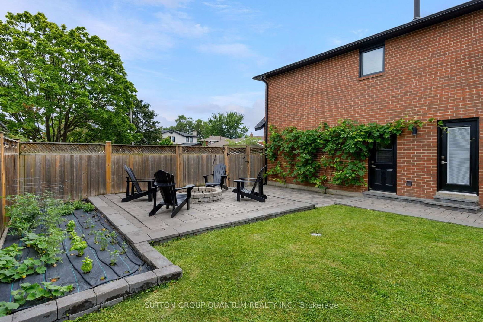 1883 Bough Beeches Mississauga,ON L4W 2J8 — Photo 34