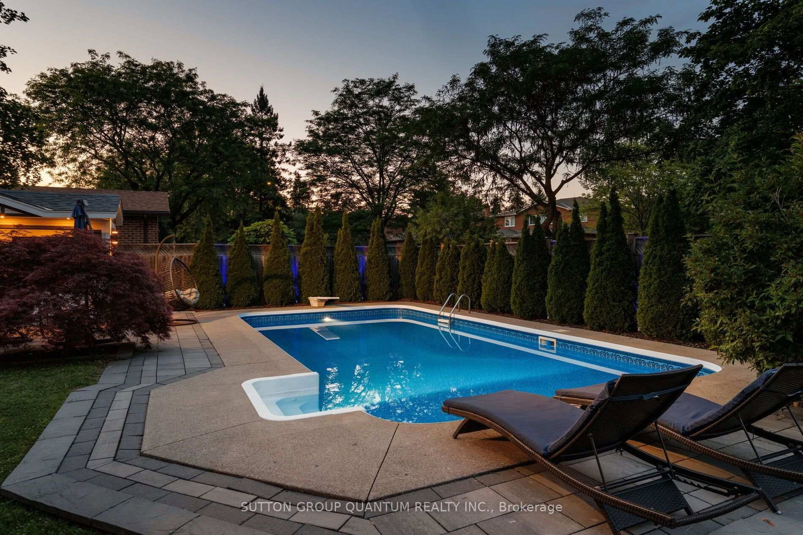 1883 Bough Beeches Mississauga,ON L4W 2J8 — Photo 40