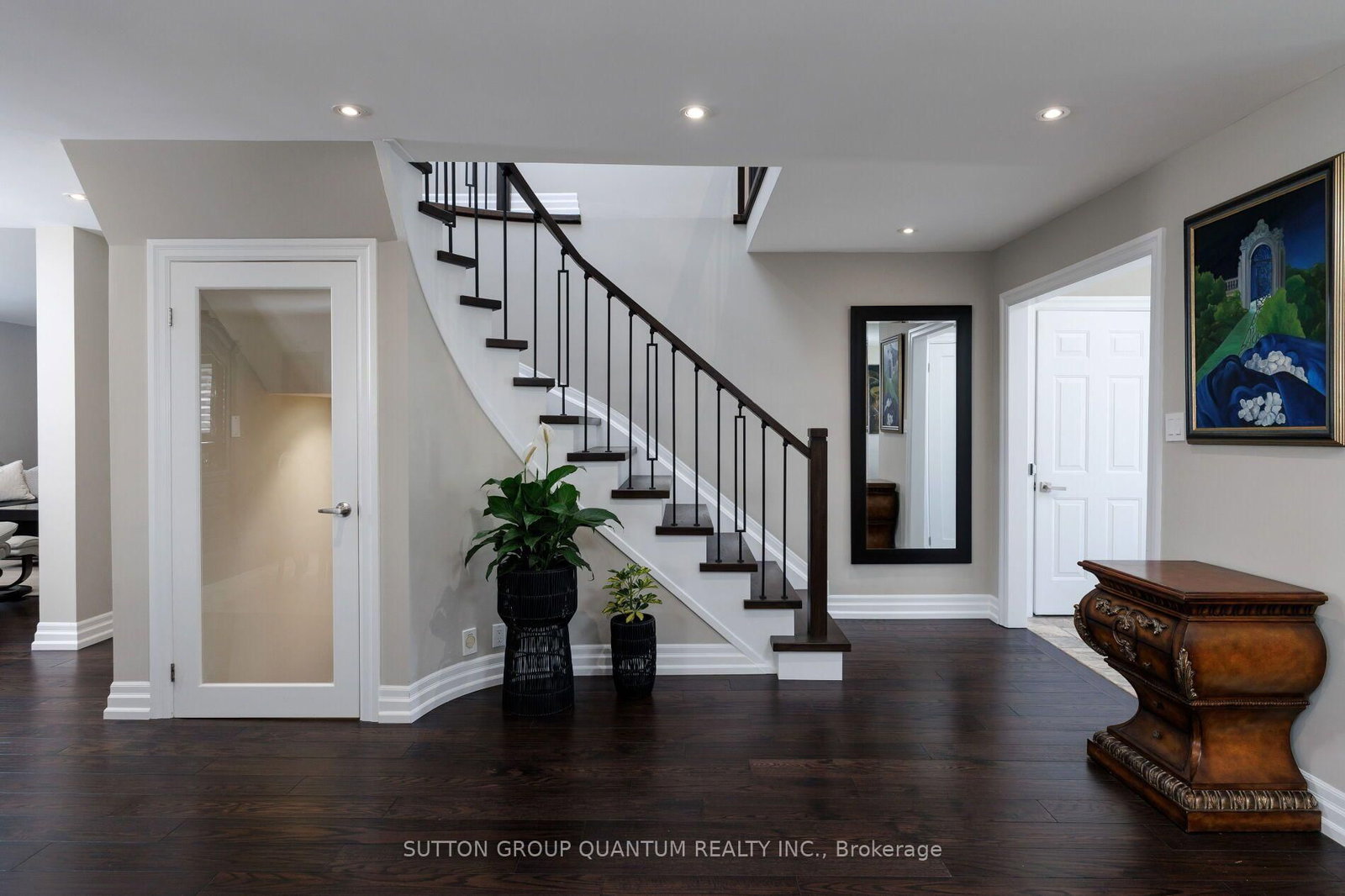 1883 Bough Beeches Mississauga,ON L4W 2J8 — Photo 9