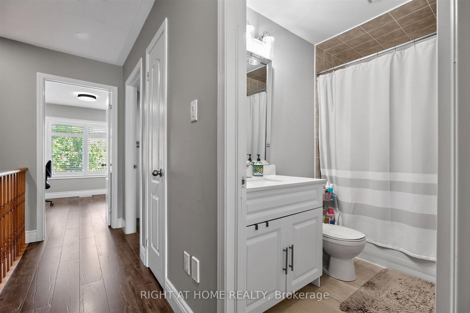 7201 Triumph Mississauga,ON L5N 0C5 — Photo 13