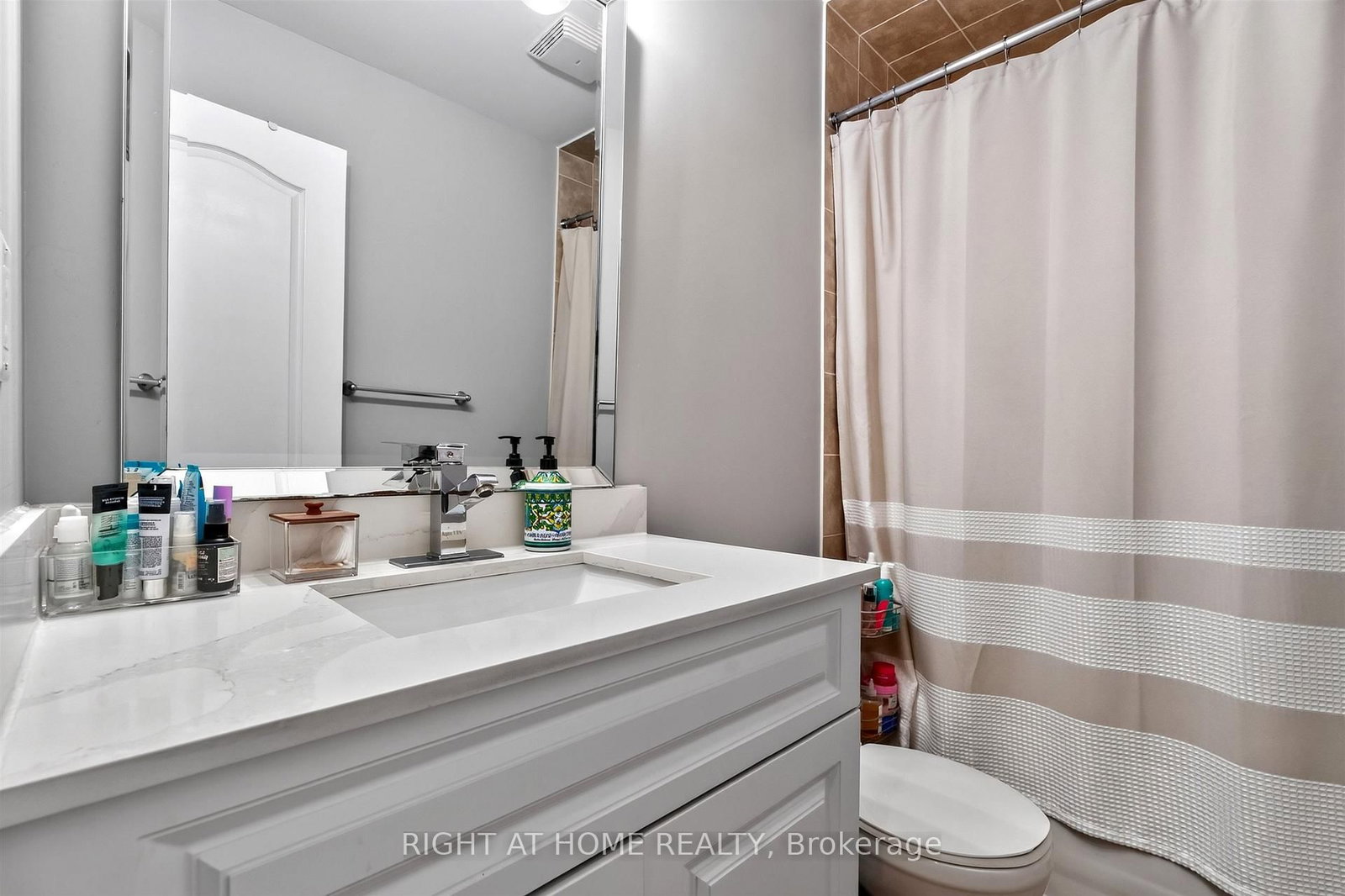 7201 Triumph Mississauga,ON L5N 0C5 — Photo 21